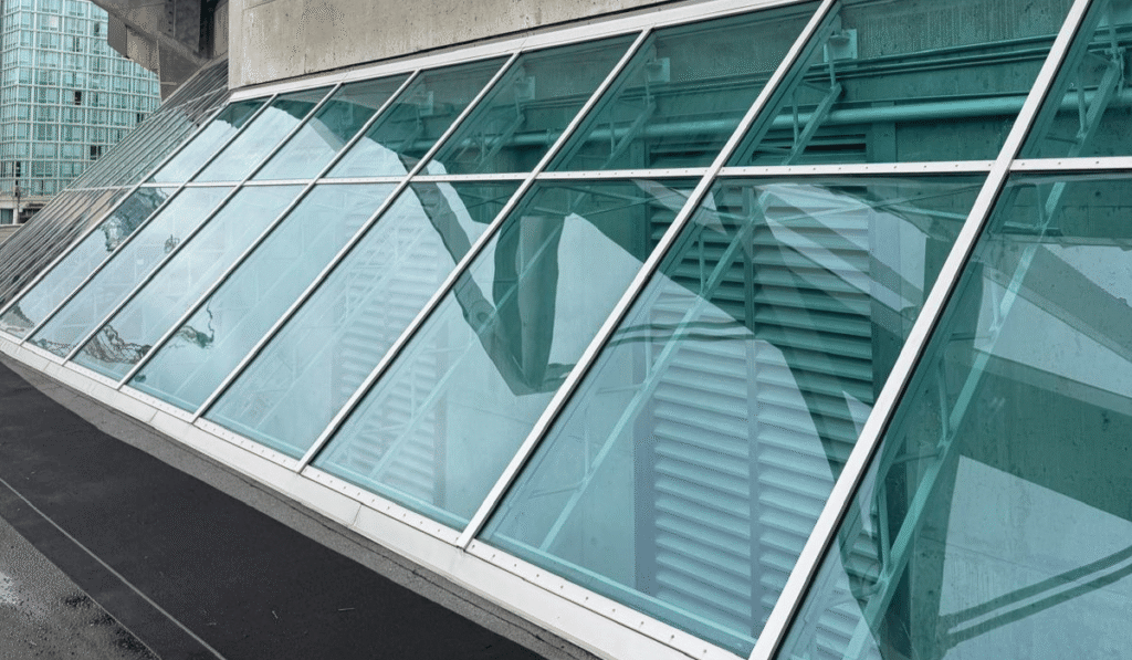 High-Rise Facade & Window Cleaning in Vancouver, BC hirisedronecleaning.ca